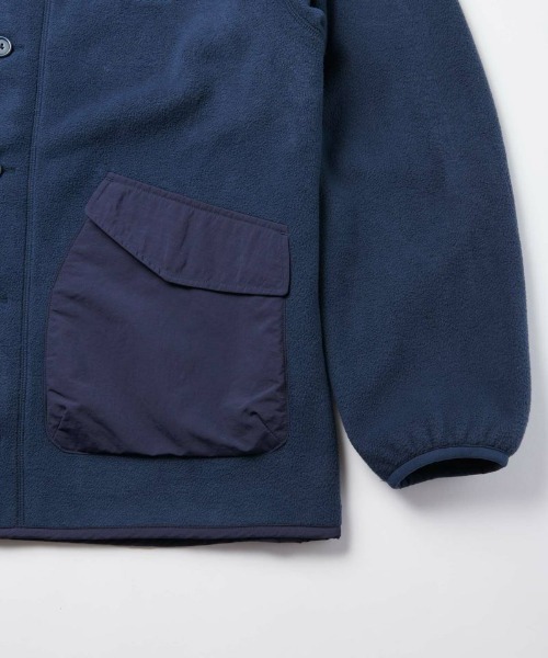 Gramicci(グラミチ)の「GRAMICCI/グラミチ 【EXCLUSIVE】Fleece Cardigan | フリースカーディガン(カーディガン/ボレロ・メンズ・ネイビー/グレー・L/M/XL/S)」の8枚目の写真