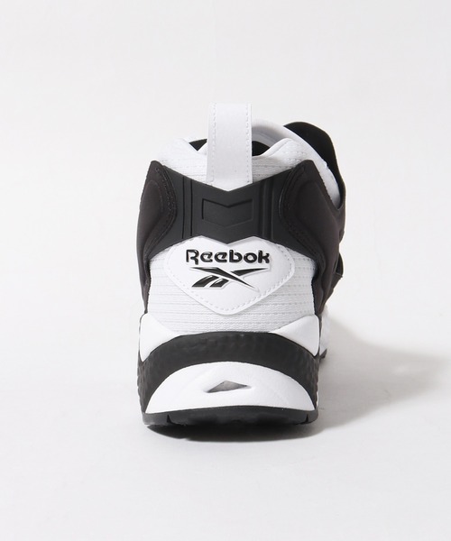 Reebok（リーボック）の「Reebok/リーボック INSTAPUMP FURY 95 ポンプフューリー スニーカー（スニーカー・メンズ・ブラック×ホワイト/ベージュ/ブラック・26.0cm/23.5cm/23.0cm/25.0cm/27.5cm/28.0cm/26.5cm/27.0cm/24.5cm/24.0cm/26cm/28cm/23cm/25cm/27cm/24cm）」の6枚目の写真