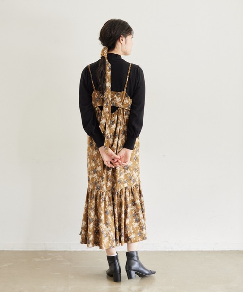 idem(イデム)の「flower velours onepiece/フラワーベロアキャミワンピース(ワンピース・レディース・ブラウン/ネイビー/アイボリー・FREE)」の19枚目の写真