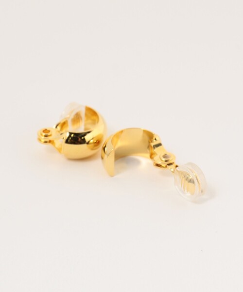 Ray BEAMS（レイビームス）の「Ray BEAMS / ハーフ フープ イヤリング（イヤリング・レディース・シルバー/ゴールド・ONE SIZE）」の5枚目の写真