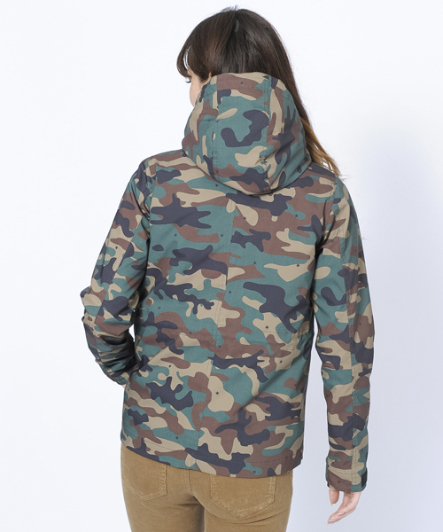 X-girl（エックスガール）の「3WAY MOUNTAIN PARKA CAMO（マウンテンパーカー・レディース・カモフラージュ・1/2）」の10枚目の写真