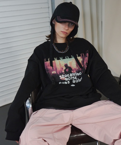 AIVER(アイバー)の「AIVER スクリームスウェット(スウェット・メンズ・グレイッシュブルー/ブラック・LARGE/SMALL/MEDIUM)」の1枚目の写真