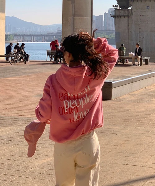 SONA（ソナ）の「SONYUNARA 英文プリントフード起毛パーカー（パーカー・レディース・ピンク/霜降りグレー/チャコールグレー・FREE）」の15枚目の写真