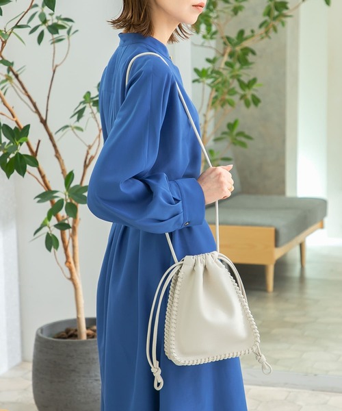 URBAN RESEARCH ROSSO（アーバンリサーチロッソ）の「ステッチデザインポシェット（ショルダーバッグ・レディース・オフホワイト/ラベンダー/ブラック・-）」の6枚目の写真