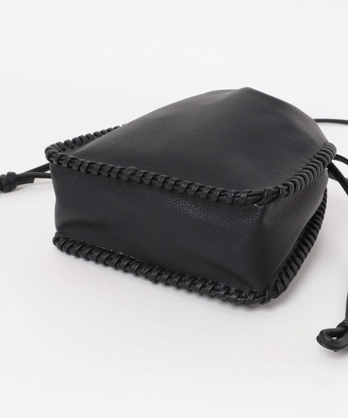 URBAN RESEARCH ROSSO（アーバンリサーチロッソ）の「ステッチデザインポシェット（ショルダーバッグ・レディース・オフホワイト/ラベンダー/ブラック・-）」の15枚目の写真