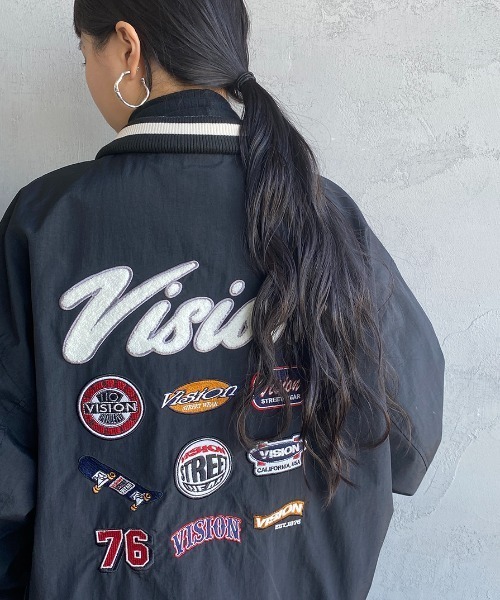 VISION STREET WEAR（ヴィジョンストリートウェア）の「【WEB限定】[VISION STREET WEAR/ビジョン ストリート ウェアー] ワッペンデザイン ナイロンコーチスタジャン（スタジャン・レディース・グリーン/ブラック・M/L）」の21枚目の写真