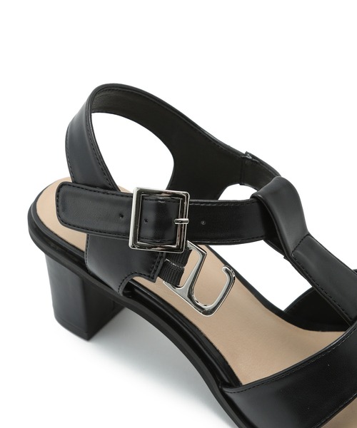 Juze（ジュゼ）の「スクエアトゥヒールグルカサンダル（サンダル・レディース・ブラック/イエロー/オフホワイト・22.5cm/23.5cm/24.5cm）」の8枚目の写真