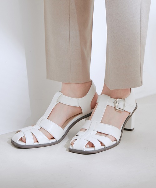 Juze（ジュゼ）の「スクエアトゥヒールグルカサンダル（サンダル・レディース・ブラック/イエロー/オフホワイト・22.5cm/23.5cm/24.5cm）」の11枚目の写真