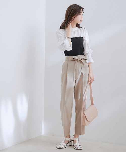 Juze（ジュゼ）の「スクエアトゥヒールグルカサンダル（サンダル・レディース・ブラック/イエロー/オフホワイト・22.5cm/23.5cm/24.5cm）」の13枚目の写真