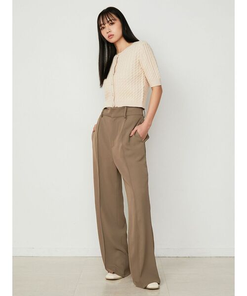 CALNAMUR(カルナムール)の「ハイウエストソフトフレアーパンツ(その他パンツ・レディース・ブラウン/ブラック・SMALL/MEDIUM)」の9枚目の写真