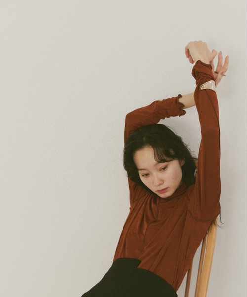 moi tytto（モイテュット）の「メロウロングスリーブトップス（Tシャツ/カットソー・レディース・ナチュラル/ブラウン/ブラック・FREE）」の10枚目の写真