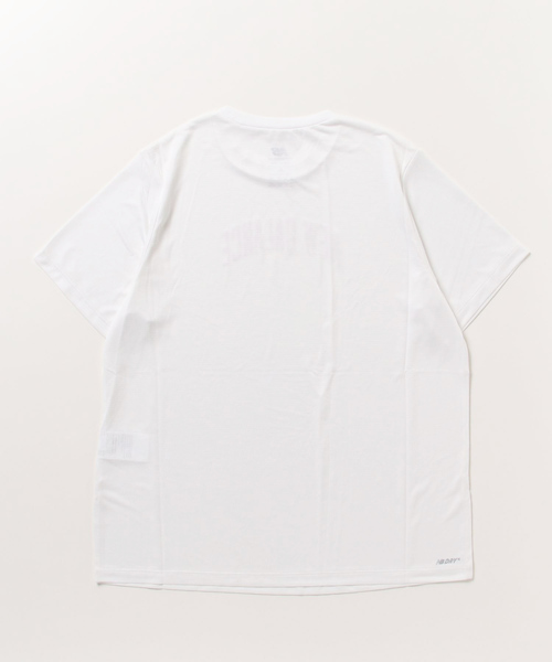 NEW BALANCE(ニューバランス)の「ニューバランス New Balance オーバーサイズショートスリーブTシャツ(Tシャツ/カットソー・レディース・ホワイト/ブラック/スモークピンク・S/XL/M/L)」の4枚目の写真