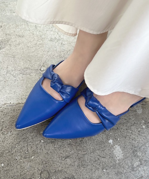 Futier land（フューティアランド）の「ポインテッドフラットミュールパンプス（パンプス・レディース・ブルー/キャメル/イエロー/ブラック・36/40/38/37/39）」の13枚目の写真