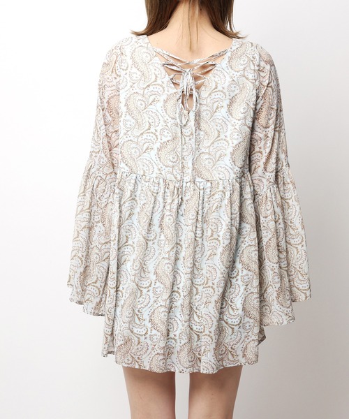 SPIRALGIRL(スパイラルガール)の「ペイズリー柄ラメストライプフレアブラウス(シャツ/ブラウス・レディース・ホワイト系/ブルー系・FREE)」の16枚目の写真