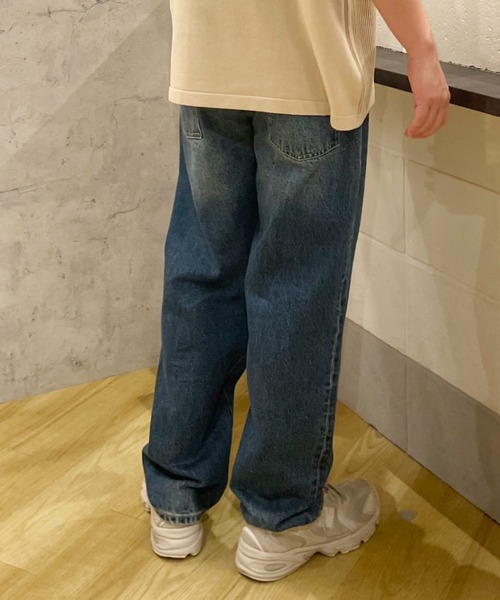 RODEO CROWNS WIDE BOWL(ロデオクラウンズワイドボウル)の「STRAIGHT DENIM(デニムパンツ・メンズ・ブルー/ライトブルー・LARGE/MEDIUM)」の4枚目の写真