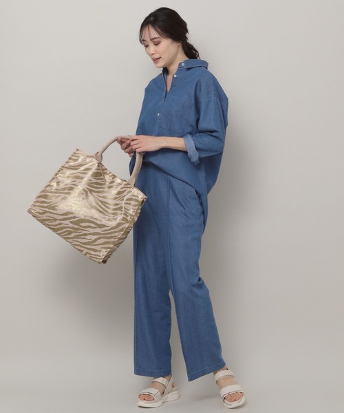 Elura（エルーラ）の「大人キレイめデニムパンツ（デニムパンツ・レディース・ライトブルー/ネイビー・SMALL/LARGE/MEDIUM）」の3枚目の写真