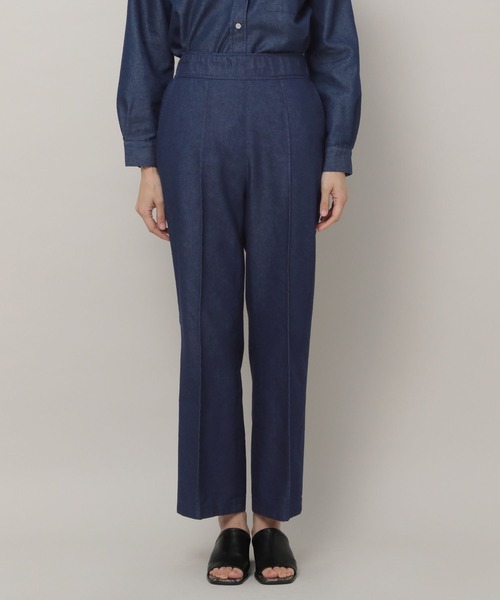 Elura（エルーラ）の「大人キレイめデニムパンツ（デニムパンツ・レディース・ライトブルー/ネイビー・SMALL/LARGE/MEDIUM）」の17枚目の写真