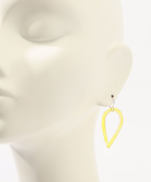 TOMORROWLAND (トゥモローランド)の「JANE D'ARENSBOURG TEAR DROP ガラスピアス(ピアス(両耳用)・レディース・ライトブルー/その他1/ライトパープル/ライトイエロー・FREE)」の5枚目の写真