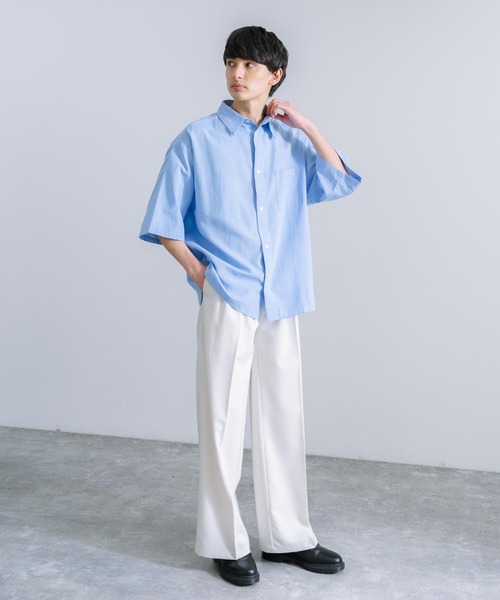 Rocky Monroe(ロッキーモンロー)の「オーバーサイズ オックスフォード 半袖レギュラーカラー無地ストライプシャツ(シャツ/ブラウス・メンズ・ホワイト/ブルー/ブルー系/グレー系/サックスブルー系・M/L/XL)」の12枚目の写真