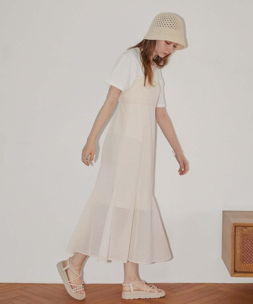 archives(アルシーヴ)の「サッカーバックシャンキャミワンピース(ワンピース・レディース・ブラック/アイボリー/ブルー・MEDIUM)」の4枚目の写真