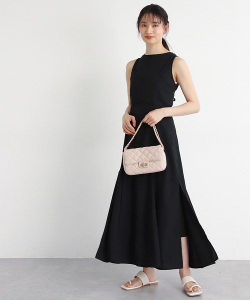 mysty woman（ミスティウーマン）の「カットアウトキャミワンピース2PSET　907585（ワンピース・レディース・ブラック/ブラウン/グレイッシュベージュ・FREE）」の6枚目の写真