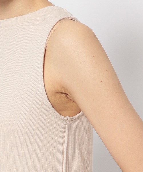 mysty woman（ミスティウーマン）の「カットアウトキャミワンピース2PSET　907585（ワンピース・レディース・ブラック/ブラウン/グレイッシュベージュ・FREE）」の15枚目の写真