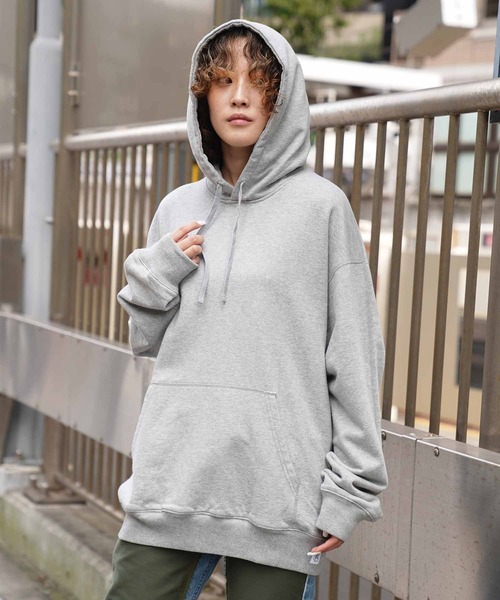 REIGNING CHAMP(レイニングチャンプ)の「REIGNING CHAMP RELAXED HOODIE - MIDWEIGHT TERRY(パーカー・メンズ・ライトグレー・LARGE/MEDIUM)」の2枚目の写真