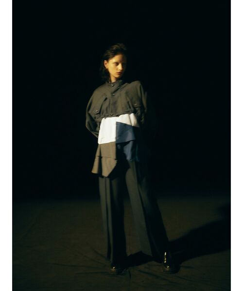 UN3D.（アンスリード）の「トライアングルタックシャツ（シャツ/ブラウス・レディース・ホワイト/その他1・36/38）」の6枚目の写真