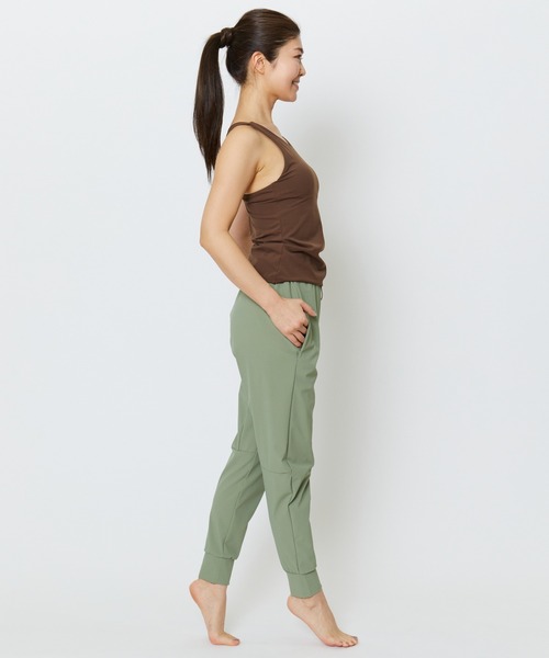 Julier Yoga and Relax（ジュリエヨガアンドリラックス）の「Julier 撥