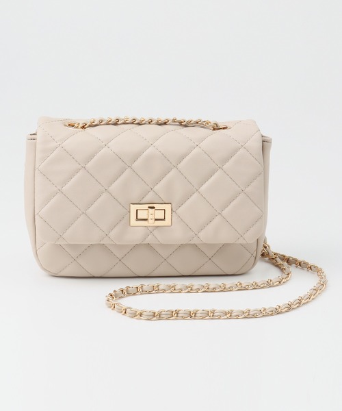 Honeys(ハニーズ)の「フラップショルダーバッグ(ショルダーバッグ・レディース・ベージュ/ブラック/スモークピンク/アイボリー/シルバー/ライトグレー/ブルー/レッド/ゴールド・FREE)」の15枚目の写真