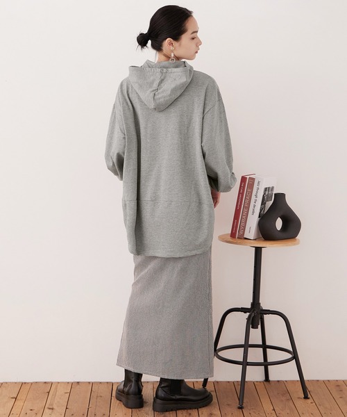 Fashion Letter(ファッションレター)の「【M-5L】ミニ裏毛ヒップカバーパーカー(パーカー・レディース・チャコールグレー/ブラック/杢グレー・M~L/LL~3L/4L~5L)」の5枚目の写真