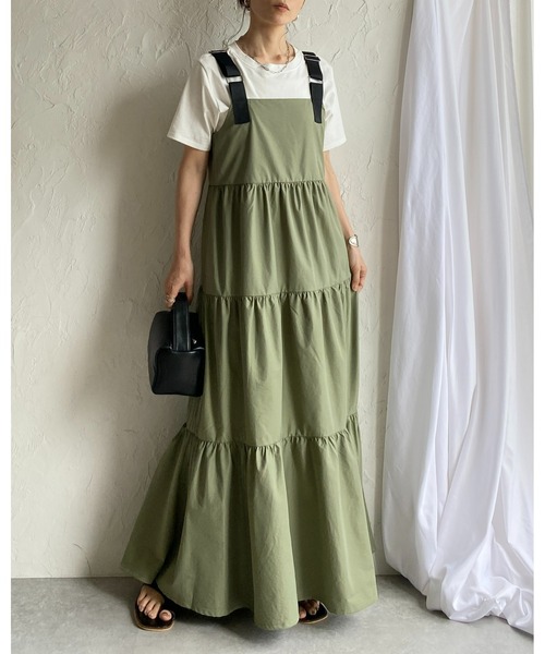 She's Closet(シーズクローゼット)の「ナイロンミリタリーボリュームフレアロングティアードジャンパースカートワンピース(ジャンパースカート・レディース・カーキ/チャコールグレー/ブラック・FREE)」の4枚目の写真