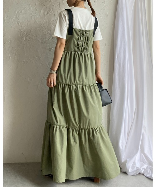 She's Closet(シーズクローゼット)の「ナイロンミリタリーボリュームフレアロングティアードジャンパースカートワンピース(ジャンパースカート・レディース・カーキ/チャコールグレー/ブラック・FREE)」の5枚目の写真