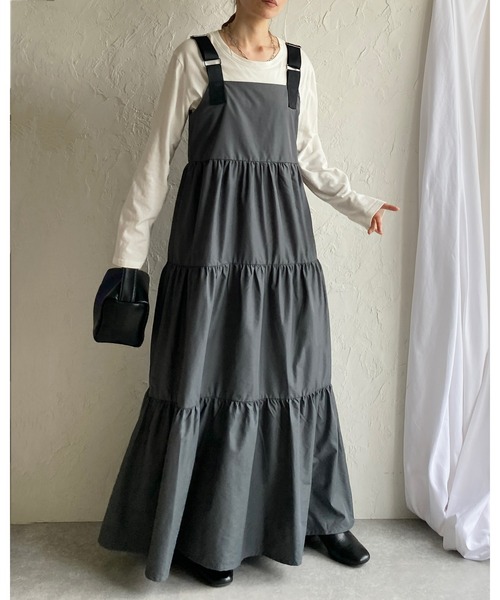 She's Closet(シーズクローゼット)の「ナイロンミリタリーボリュームフレアロングティアードジャンパースカートワンピース(ジャンパースカート・レディース・カーキ/チャコールグレー/ブラック・FREE)」の17枚目の写真