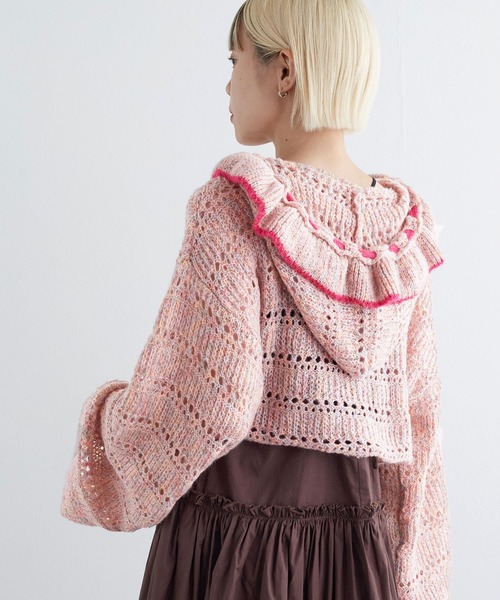 w closet（ダブルクローゼット）の「クロップドニットフーディ
