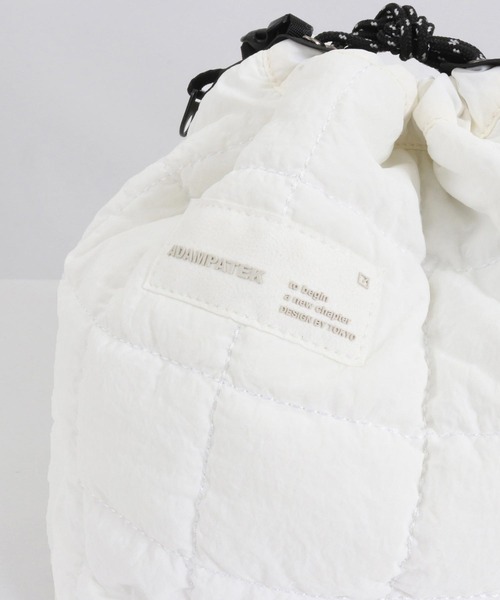 ADAM PATEK(アダムパテック)の「ADAMPATEK/square quilt mini drawstring bag/スクエアキルティングミニ巾着ショルダーバッグ(ショルダーバッグ・メンズ・ホワイト/ブラック/ブルー・フリー)」の18枚目の写真