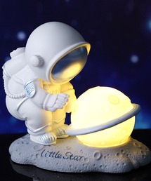 aimoha（アイモハ）の「星と宇宙飛行士　癒やし　ナイトライト（照明）」