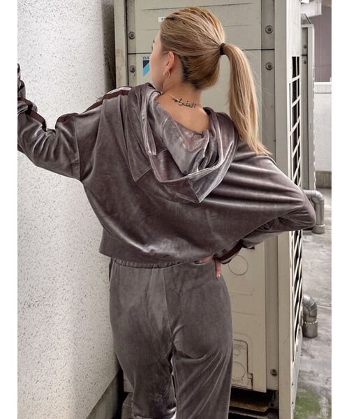 GYDA（ジェイダ）の「ベロアラインショートPK（カーディガン/ボレロ・レディース・ブラック/ベージュ・FREE）」の12枚目の写真