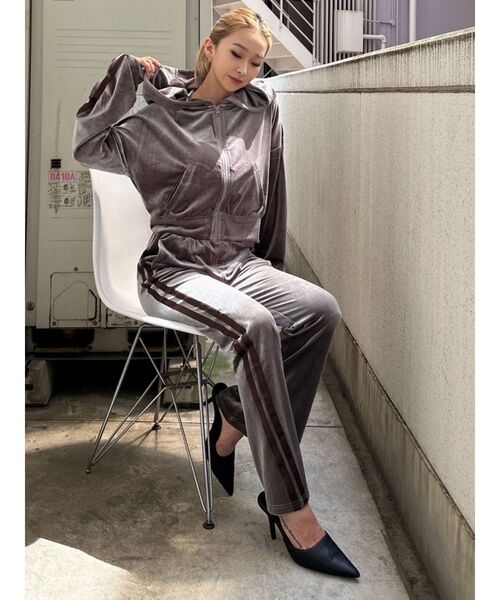 GYDA（ジェイダ）の「ベロアラインショートPK（カーディガン/ボレロ・レディース・ブラック/ベージュ・FREE）」の15枚目の写真