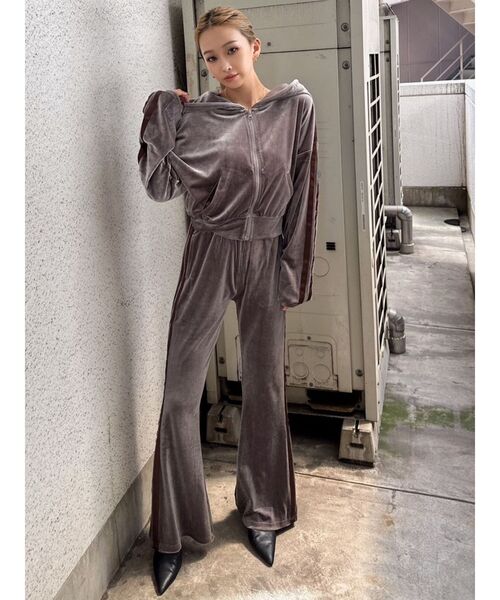 GYDA（ジェイダ）の「ベロアラインショートPK（カーディガン/ボレロ・レディース・ブラック/ベージュ・FREE）」の17枚目の写真