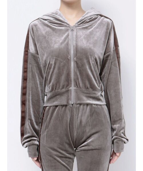 GYDA（ジェイダ）の「ベロアラインショートPK（カーディガン/ボレロ・レディース・ブラック/ベージュ・FREE）」の18枚目の写真