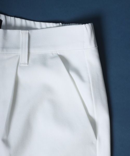 ANPAS（アンパス）の「2Tuck Wide Balloon Pants/センタープレス 2タック ワイドバルーンパンツ ワイドスラックス メンズ ボトムス（スラックス・メンズ・チャコール/モカ/アイボリー/ブラック/ホワイト・S/M/L/LL）」の15枚目の写真