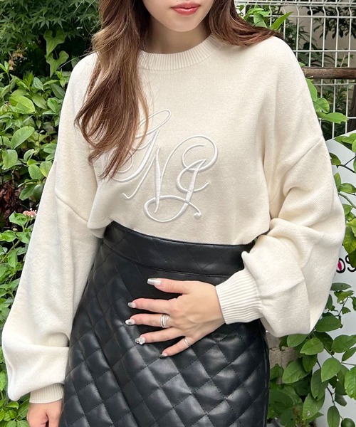 INGNI（イング）の「イニシャル刺しゅうロゴニット（ニット/セーター・レディース・ブラック/グレー/アイボリー・M）」の10枚目の写真