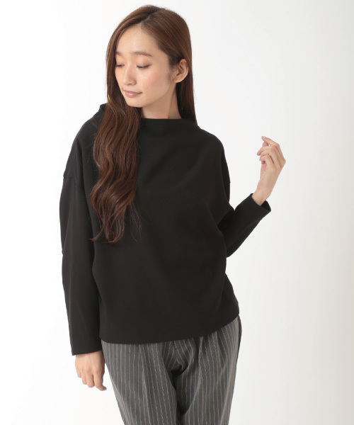 earth music&ecology（アースミュージックアンドエコロジー）の「ドロップショルダーボートネックプルオーバー（Tシャツ/カットソー・レディース・ライトグレー/アイボリー/ブラック・FREE）」の3枚目の写真