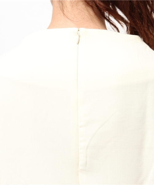 earth music&ecology（アースミュージックアンドエコロジー）の「ドロップショルダーボートネックプルオーバー（Tシャツ/カットソー・レディース・ライトグレー/アイボリー/ブラック・FREE）」の9枚目の写真