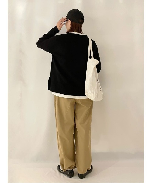 Right-on（ライトオン）の「【HONEYSUCKLE ROSE】キレイがつづくニット マシュマロタッチクルーニット（ニット/セーター・レディース・ブラック/オフホワイト・L/M）」の11枚目の写真