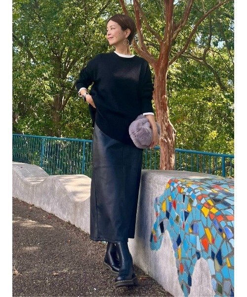 Right-on（ライトオン）の「【HONEYSUCKLE ROSE】キレイがつづくニット マシュマロタッチクルーニット（ニット/セーター・レディース・ブラック/オフホワイト・L/M）」の13枚目の写真