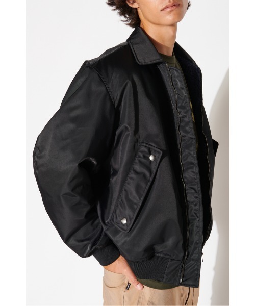 Not So Ape（ノットソーエイプ）の「Bomber Jacket（ブルゾン・メンズ・ゴールド/ブラック・MEDIUM/LARGE）」の5枚目の写真