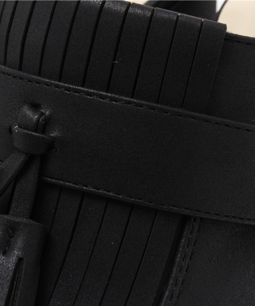 MIIA（ミーア）の「タッセルサボ（サンダル・レディース・ホワイト/ベージュ/イエロー/ブラック・24.5cm/22.5cm/23.5cm）」の8枚目の写真