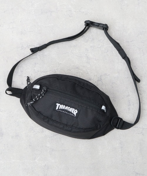 THRASHER(スラッシャー)の「撥水加工 ミニウエストポーチ BENCHMARKシリーズ(ボディバッグ/ウエストポーチ・メンズ・ブラック・FREE)」の5枚目の写真